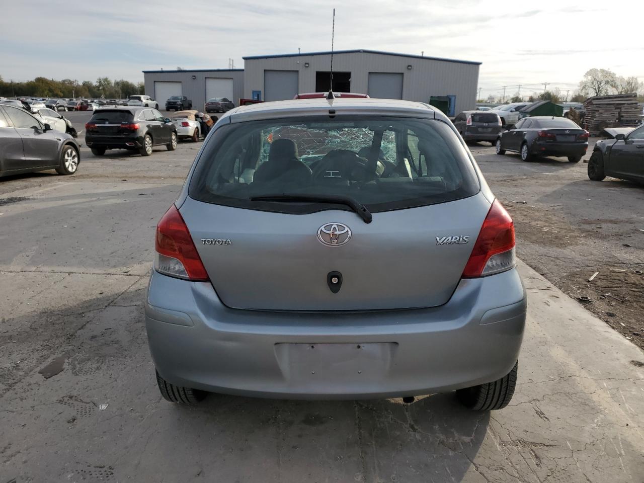 2010 Toyota Yaris VIN: JTDJT4K36A5323595 Lot: 80742954