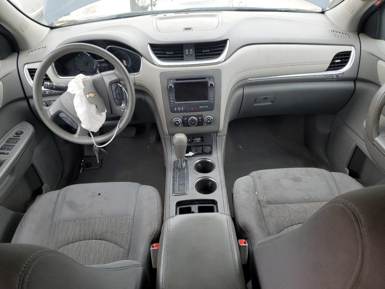 2017 Chevrolet Traverse - Image 8