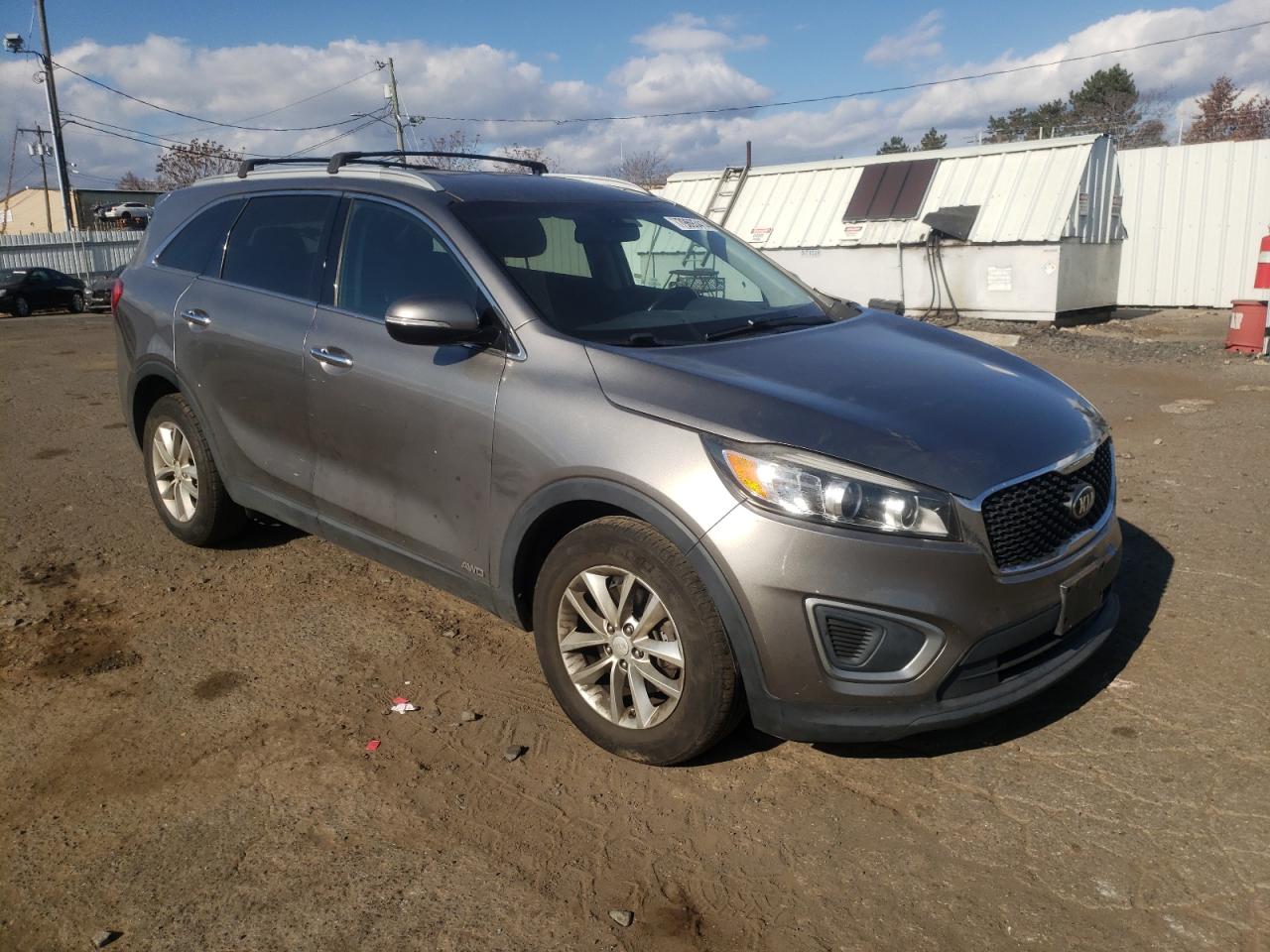 2016 Kia Sorento - Image 4