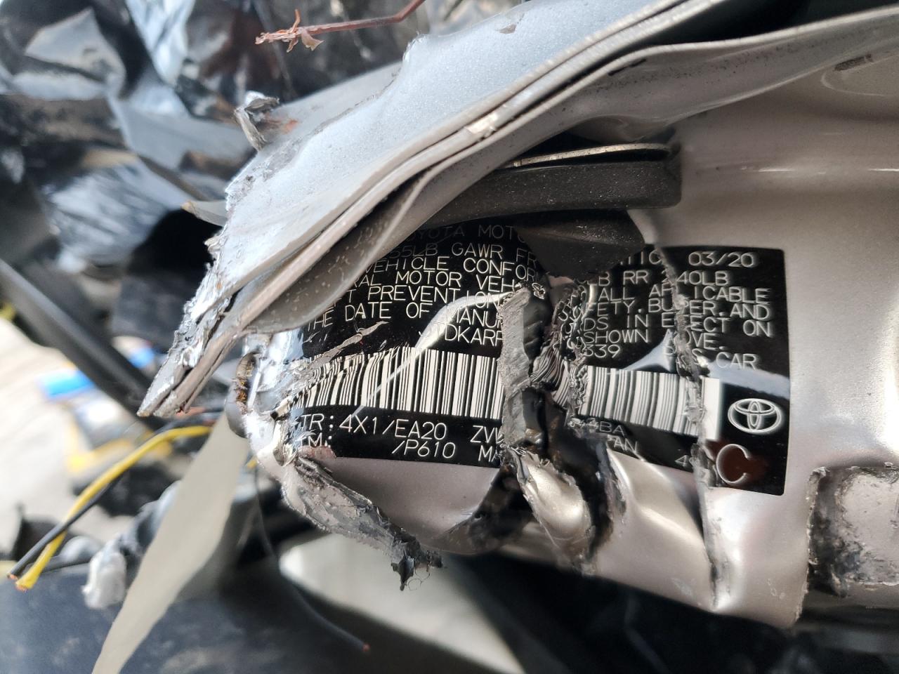 2020 Toyota Prius - Image 12