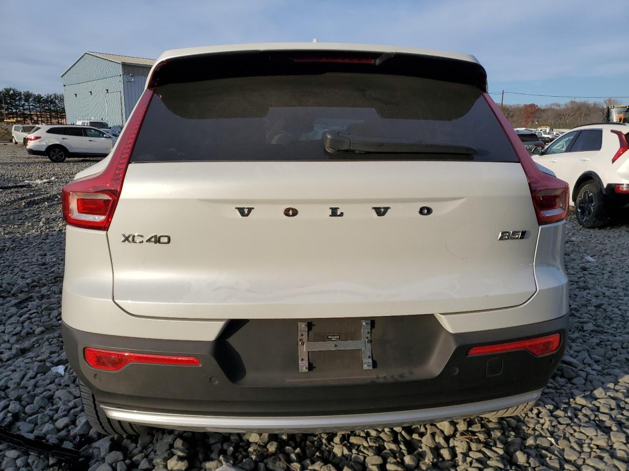 2023 Volvo Xc40 Core VIN: YV4L12UV4P2924691 Lot: 81679204