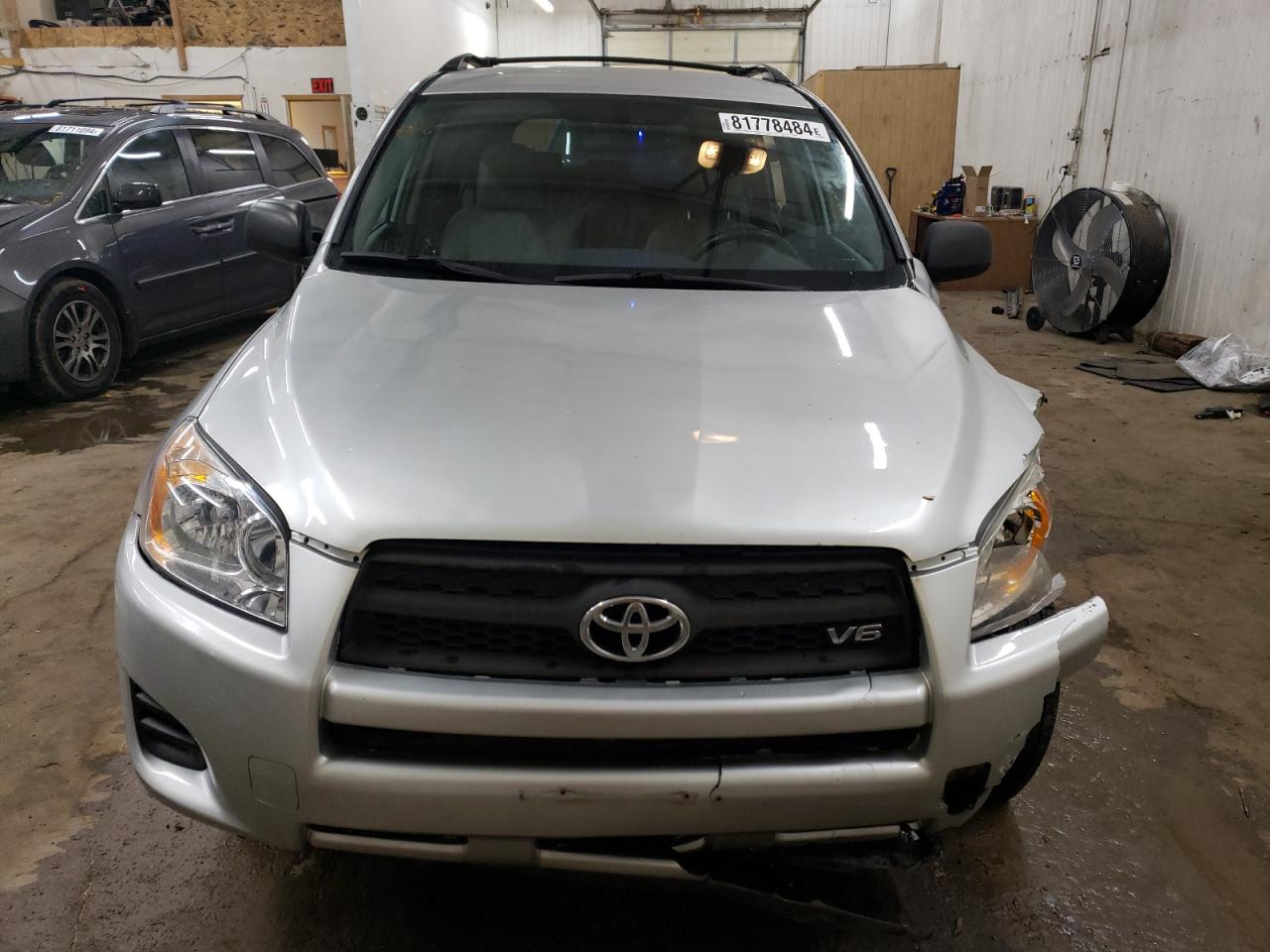 2010 Toyota RAV 4 - Image 5