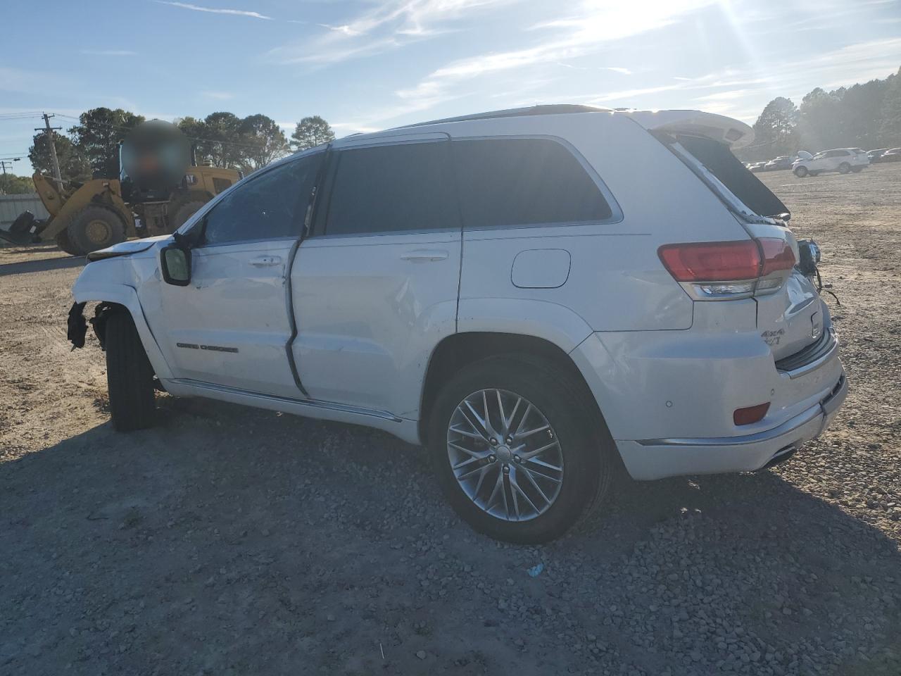 2017 Jeep Grand Cherokee - Image 2
