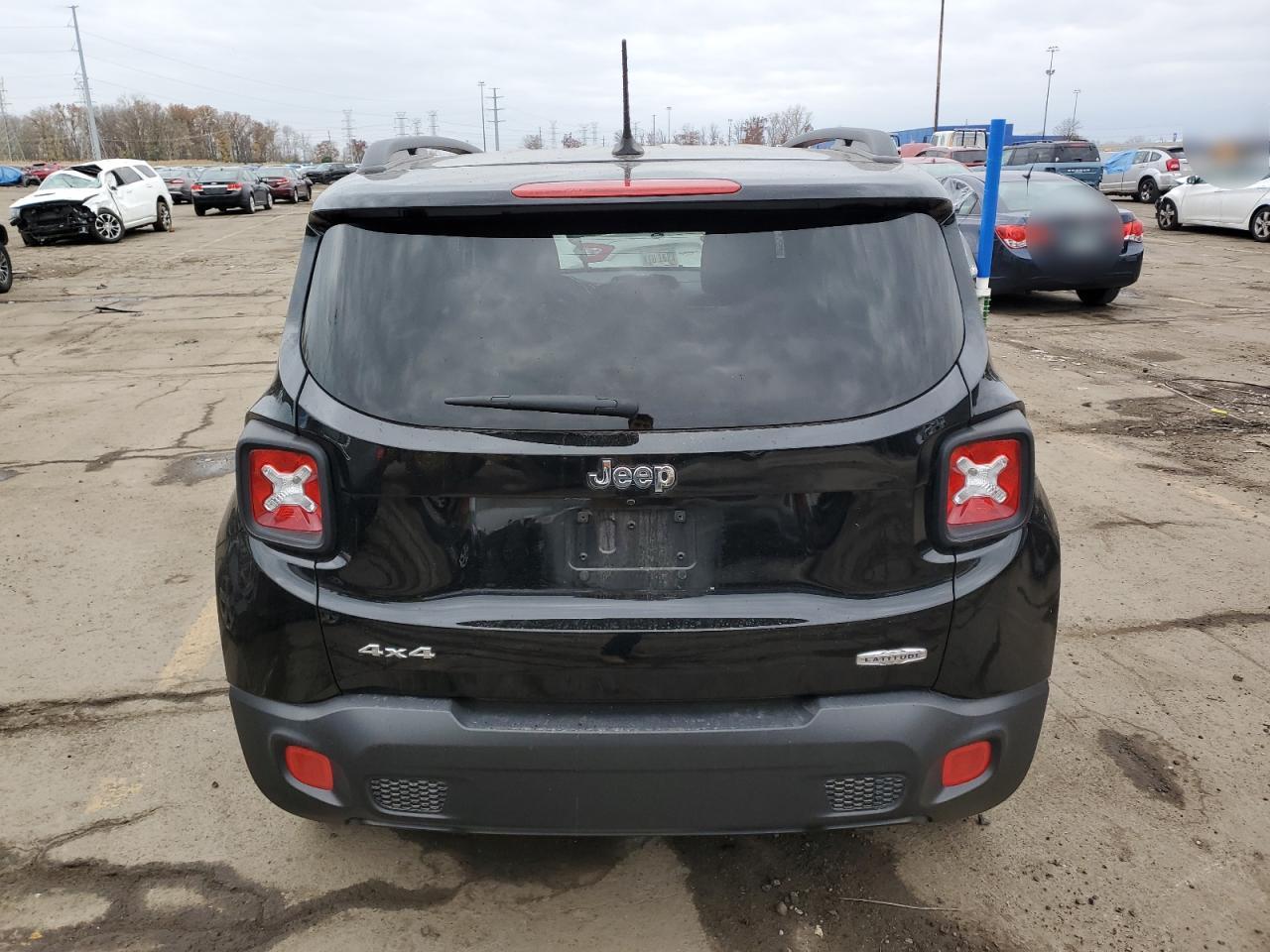 2017 Jeep Renegade Latitude VIN: ZACCJBBBXHPF63034 Lot: 78985234