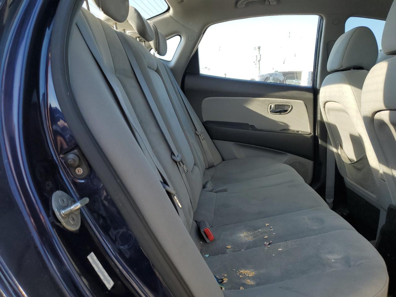 2010 Hyundai Elantra - Image 10