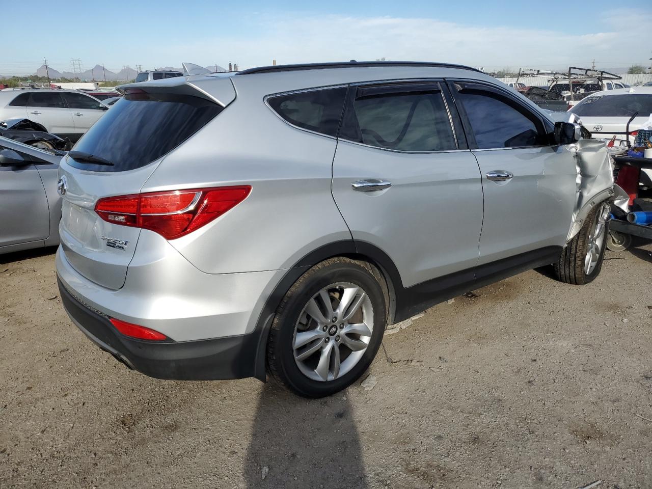 2015 Hyundai Santa Fe - Image 3