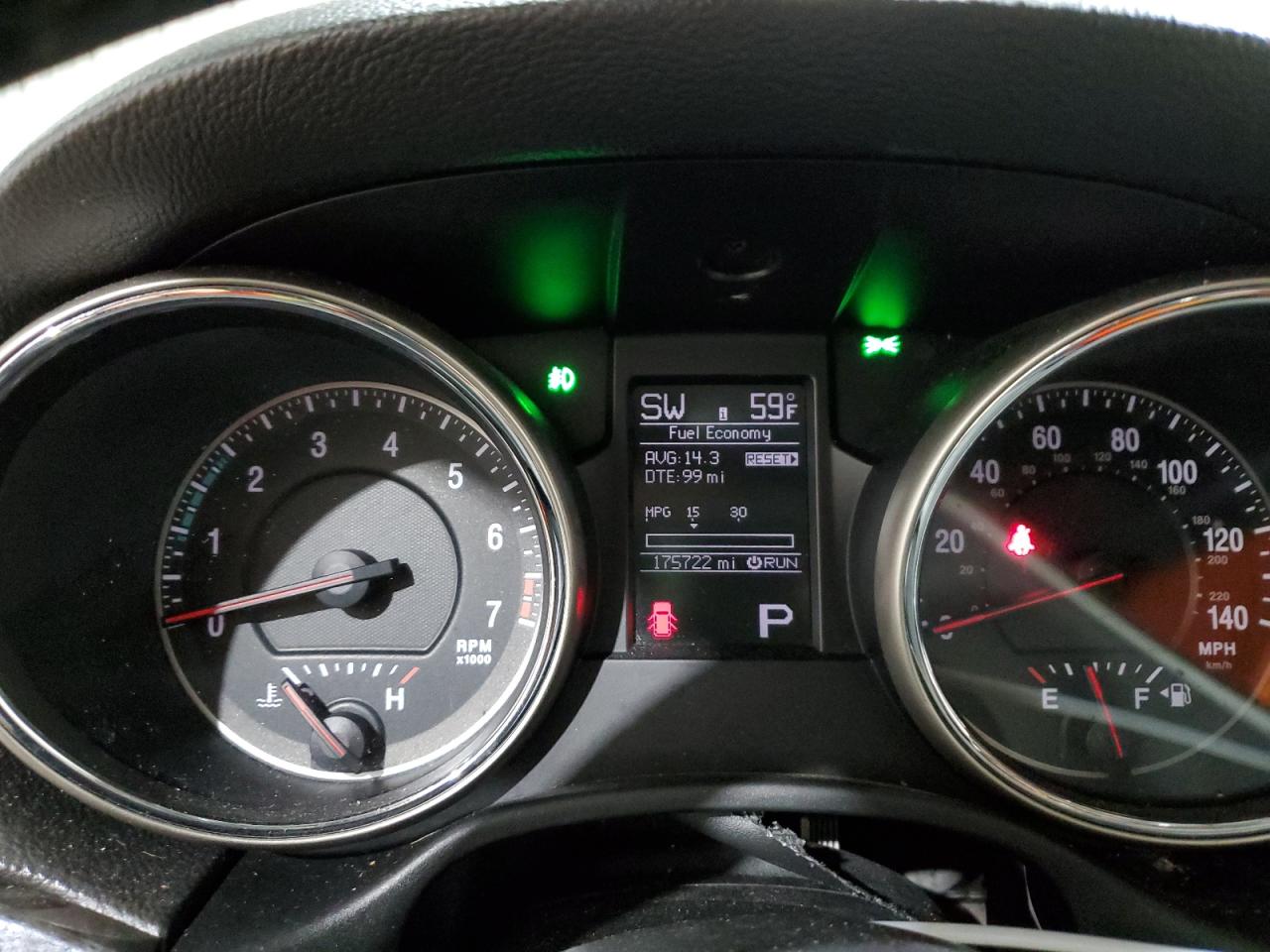 2012 Jeep Grand Cherokee - Image 9