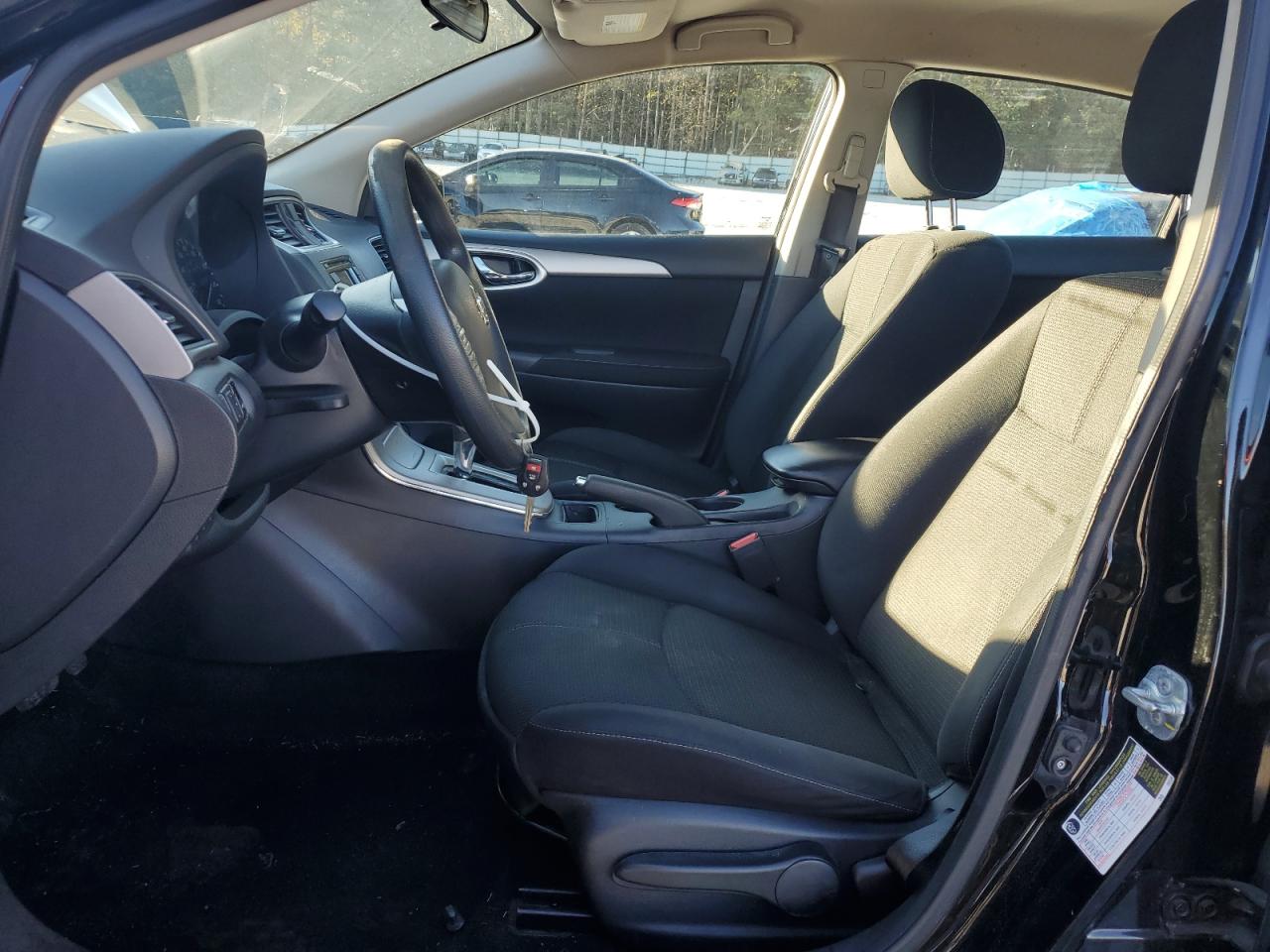 2015 Nissan Sentra - Image 7