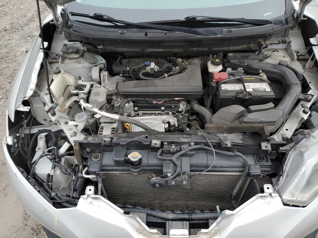 2016 Nissan Rogue - Image 12