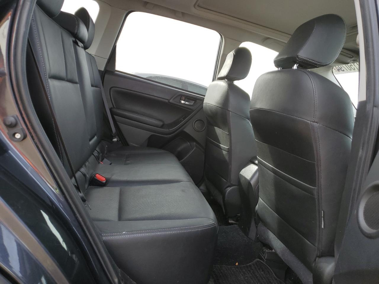 2014 Subaru Forester - Image 11