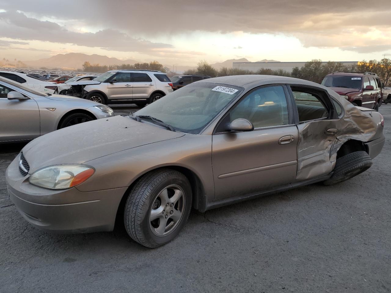 2002 Ford Taurus - Image 1