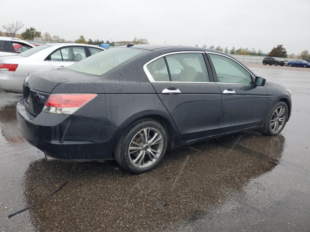 2009 Honda Accord - Image 3