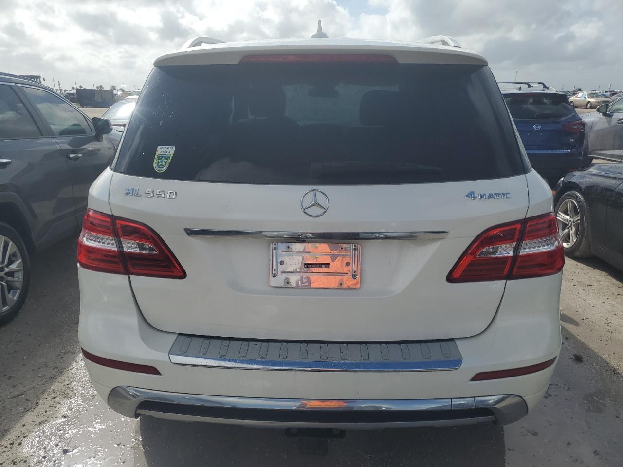 2013 Mercedes-Benz Ml 550 4Matic VIN: 4JGDA7DB3DA262139 Lot: 75496554