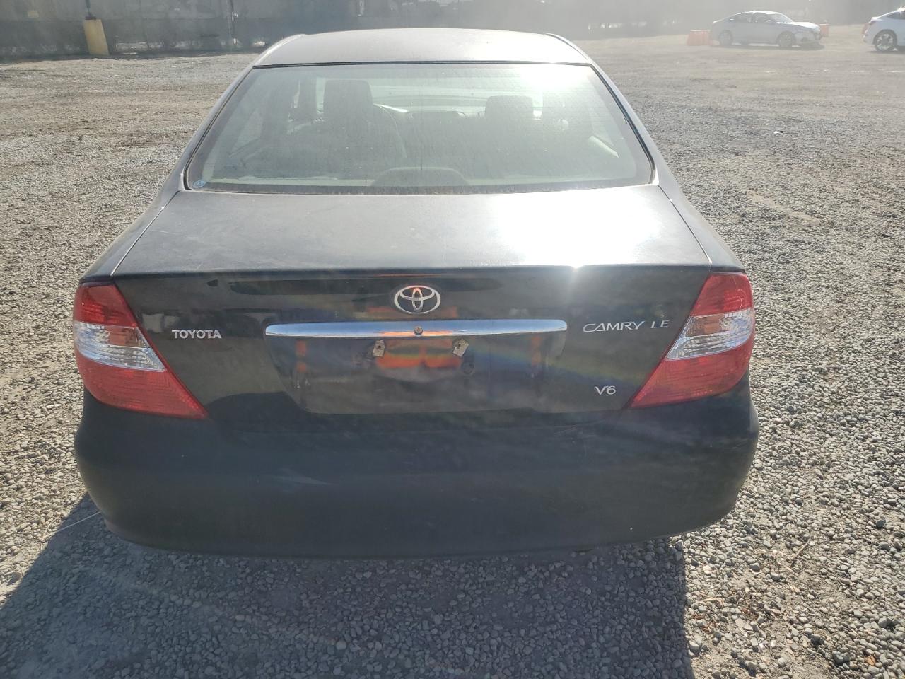 2003 Toyota Camry Le VIN: 4T1BF32K33U049838 Lot: 79285004