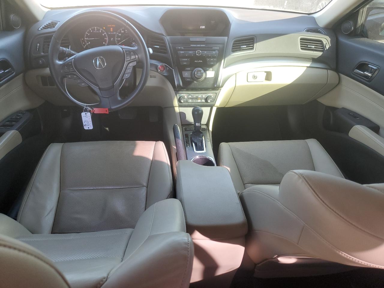 2014 Acura ILX - Image 8