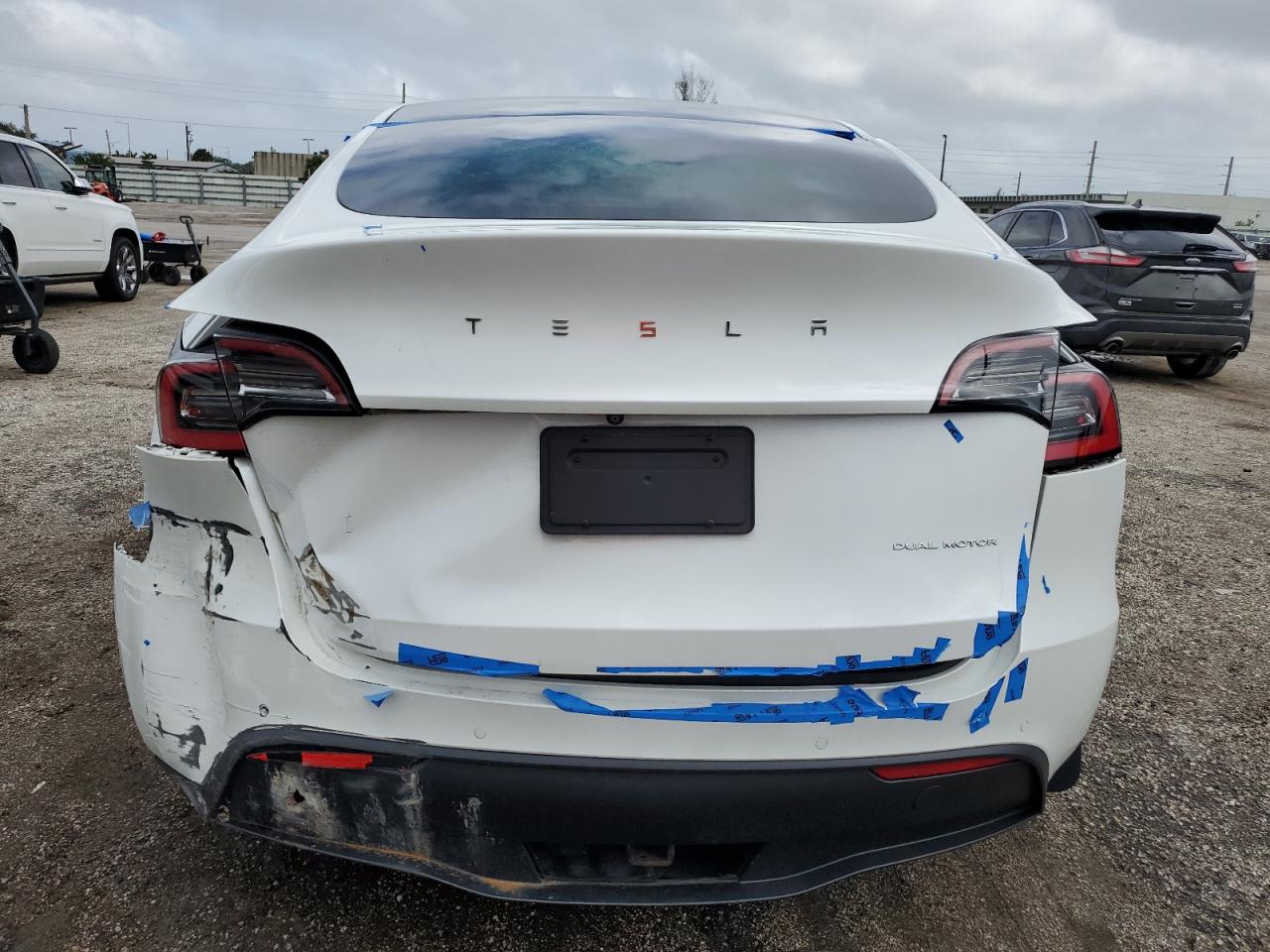 2021 Tesla Model Y VIN: 5YJYGDEE0MF141586 Lot: 78700414