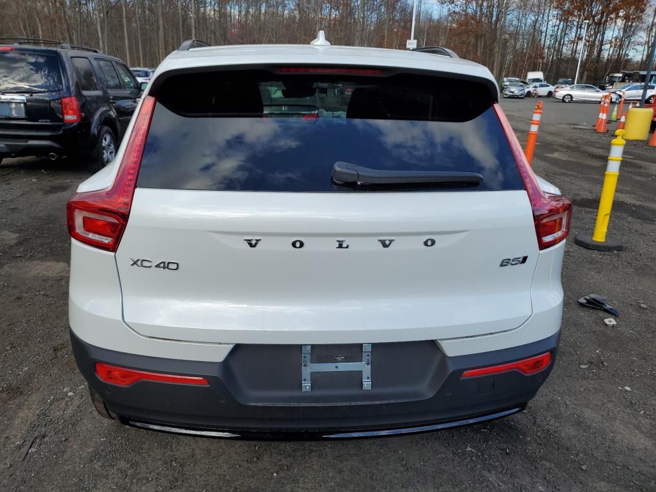 2024 Volvo Xc40 Plus VIN: YV4L12UL4R2349624 Lot: 80230434