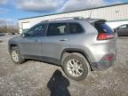 2016 Jeep Cherokee Latitude იყიდება Leroy-ში, NY - Rear End