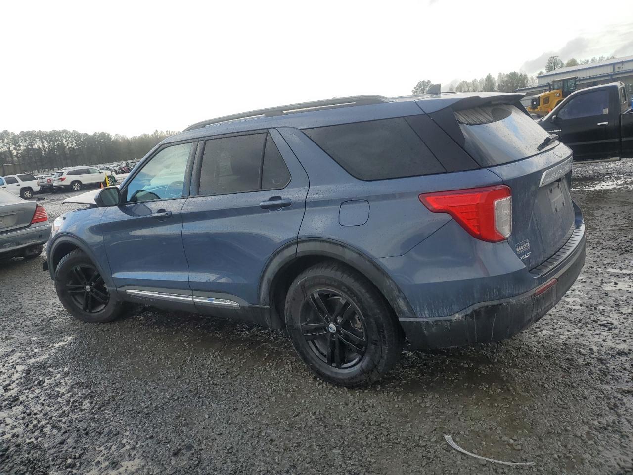 2021 Ford Explorer - Image 2