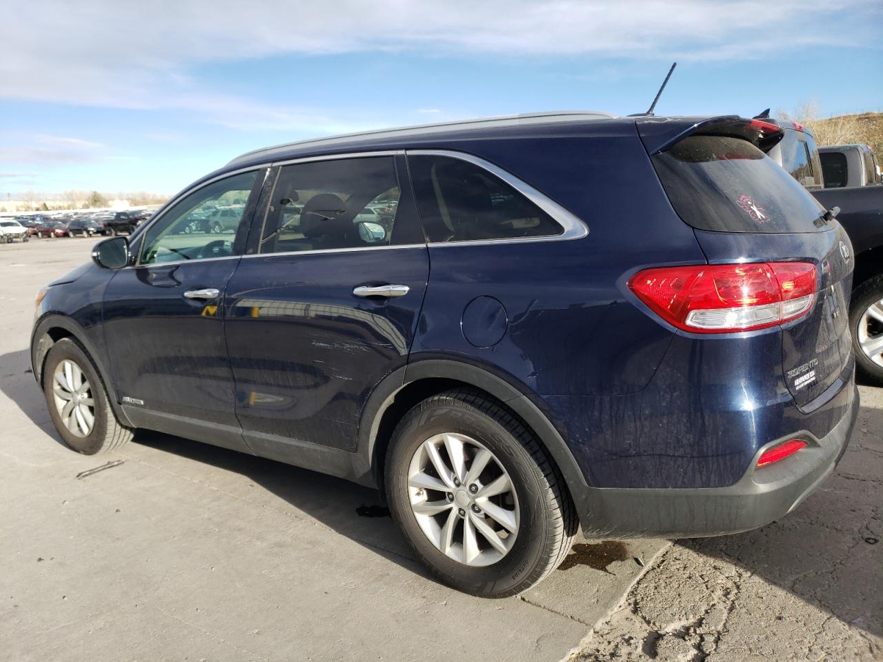 2018 Kia Sorento - Image 2