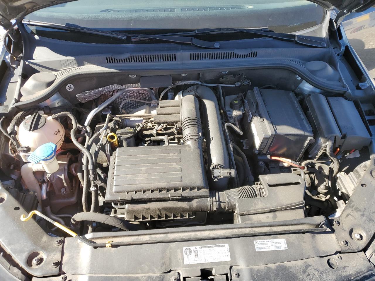 2016 Volkswagen Jetta - Image 11