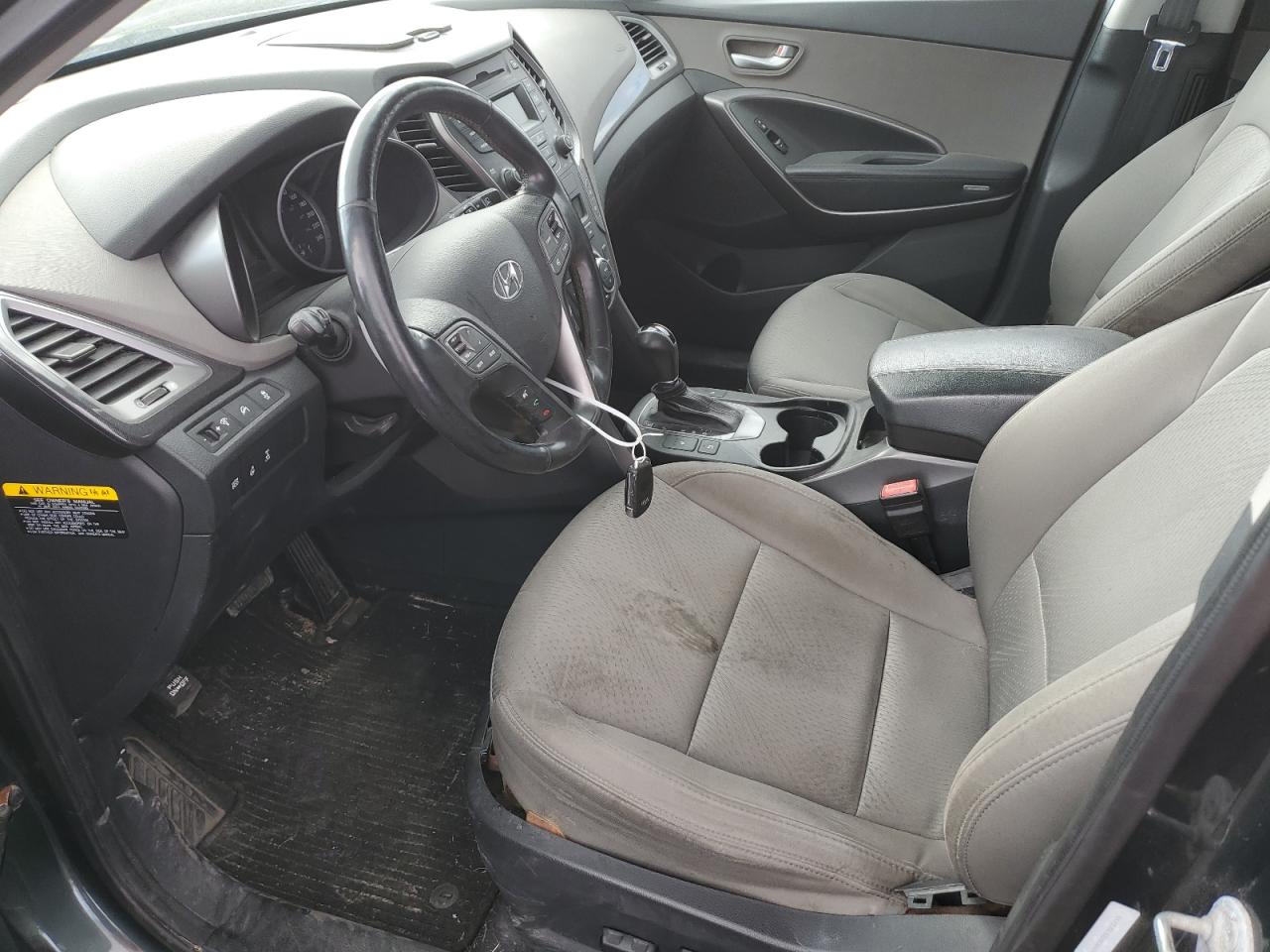 2013 Hyundai Santa Fe - Image 7