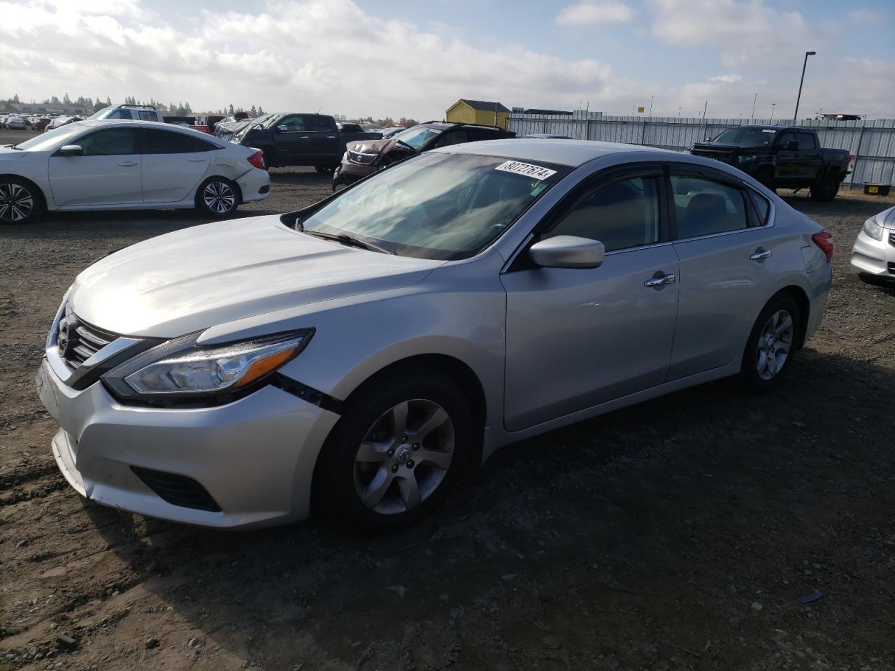 2017 Nissan Altima - Image 1