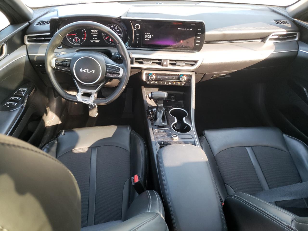 2023 Kia K5 - Image 8