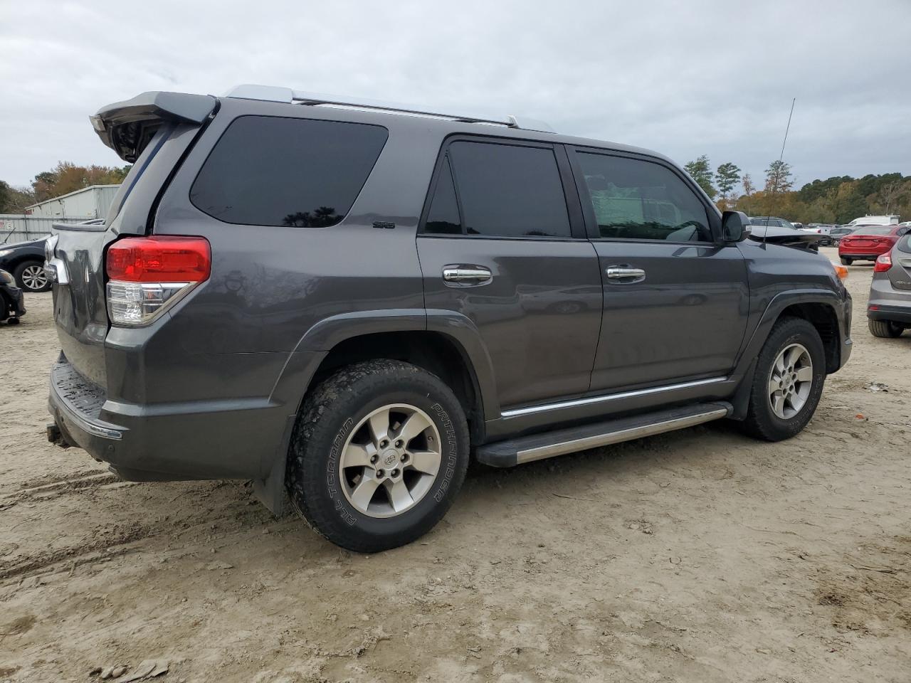 2013 Toyota 4Runner - Image 3