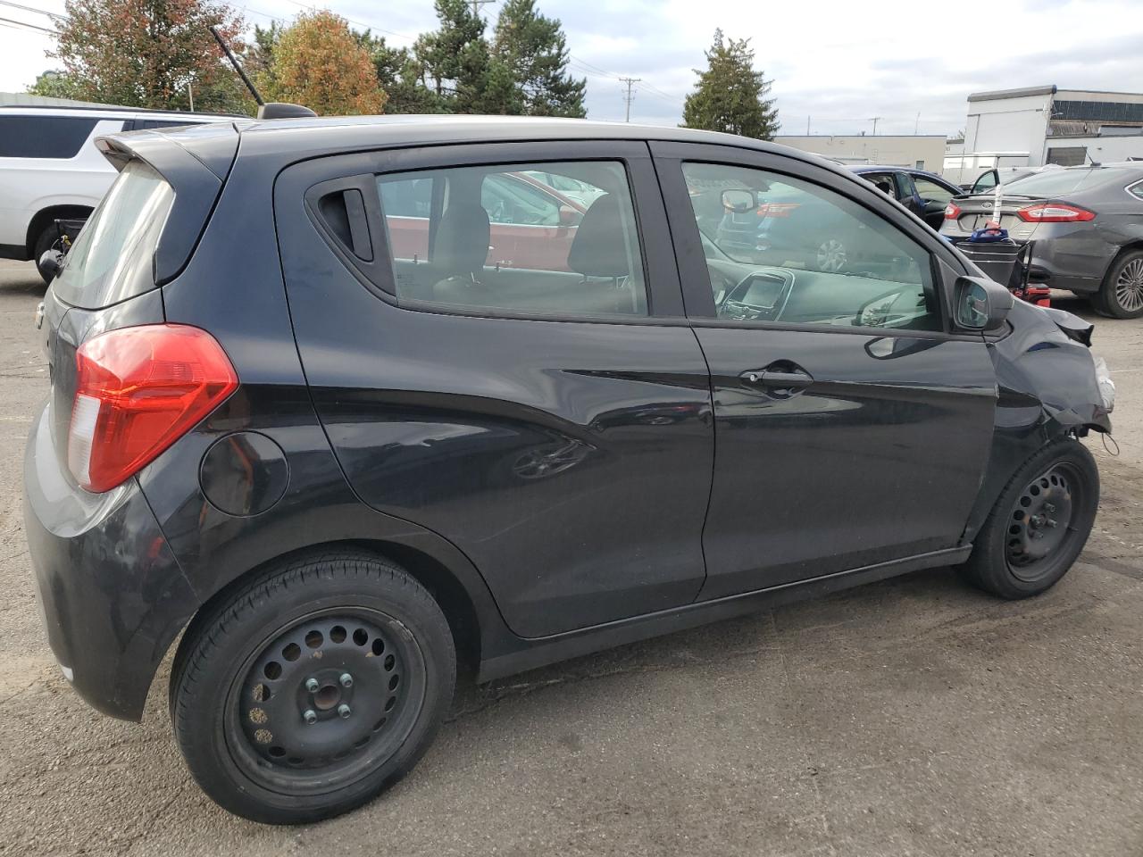 2017 Chevrolet Spark - Image 3