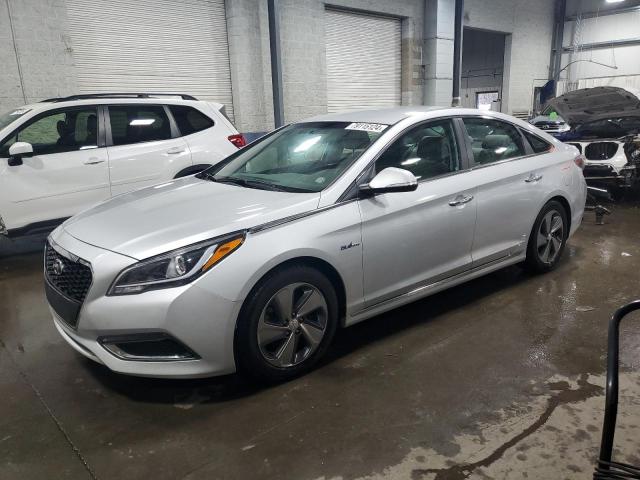 2016 Hyundai Sonata Hybrid na sprzedaż w Ham Lake, MN - Front End