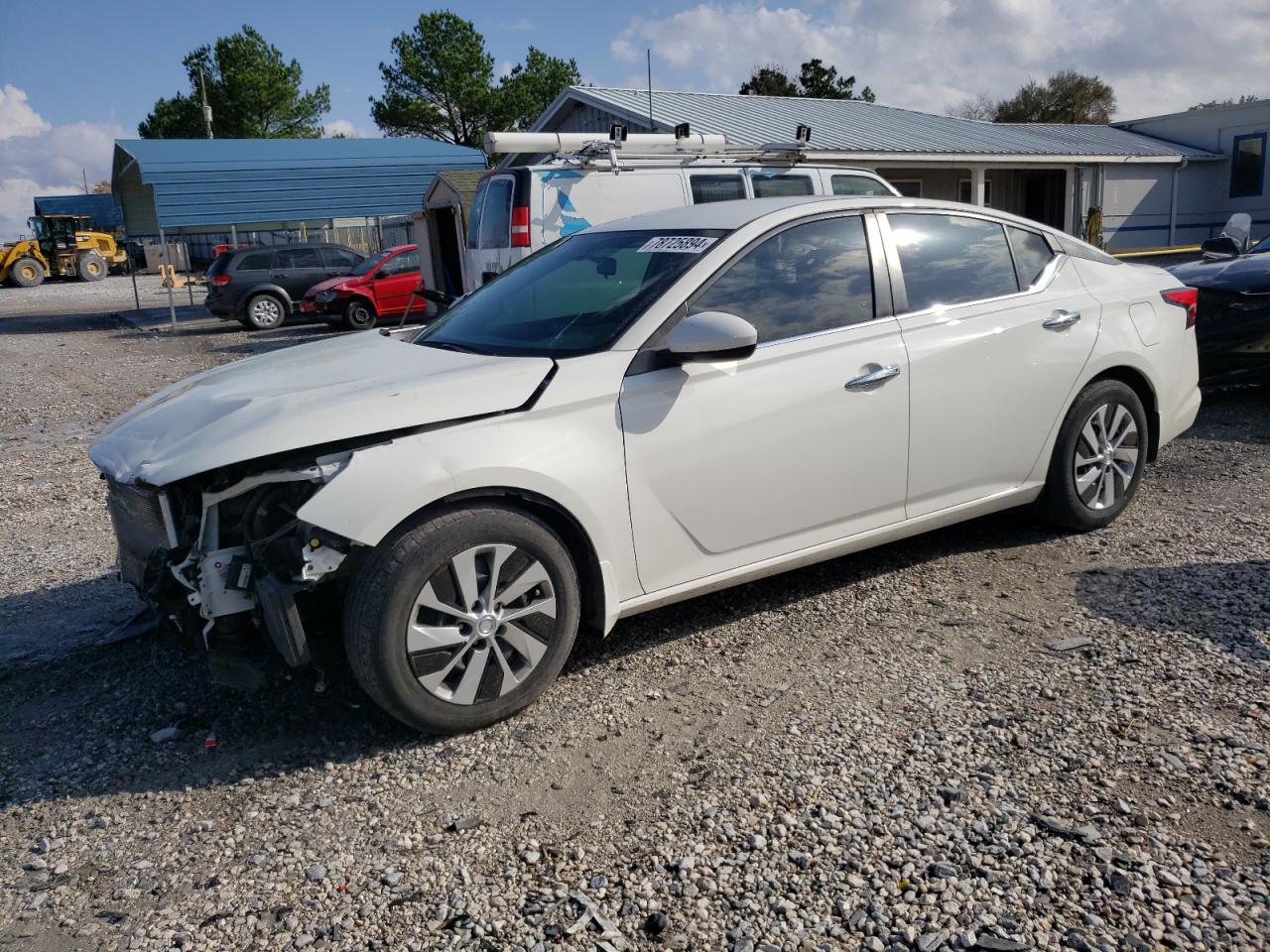 2020 Nissan Altima - Image 1