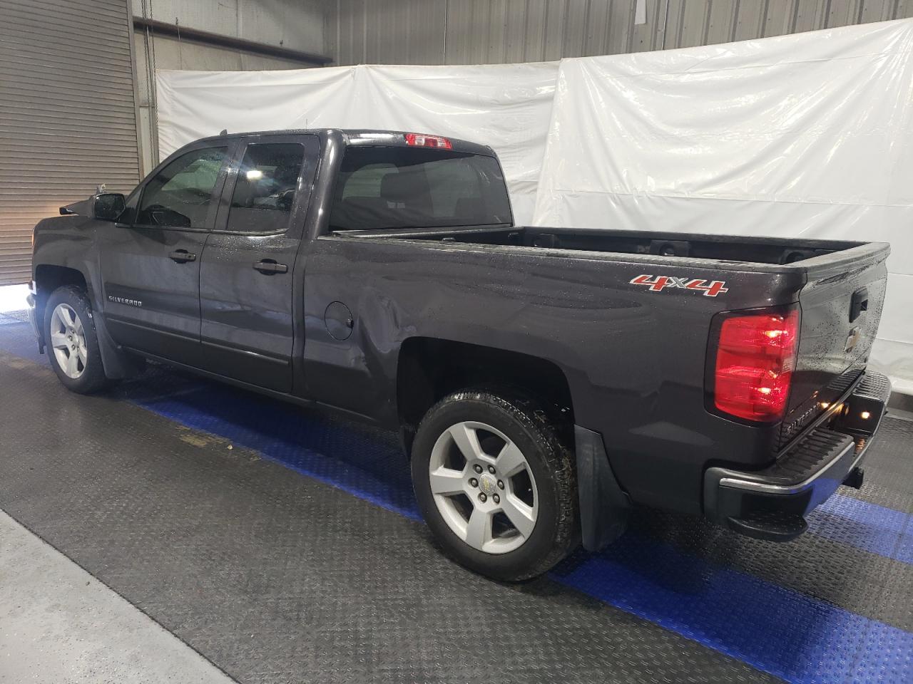 2015 Chevrolet Silverado - Image 2