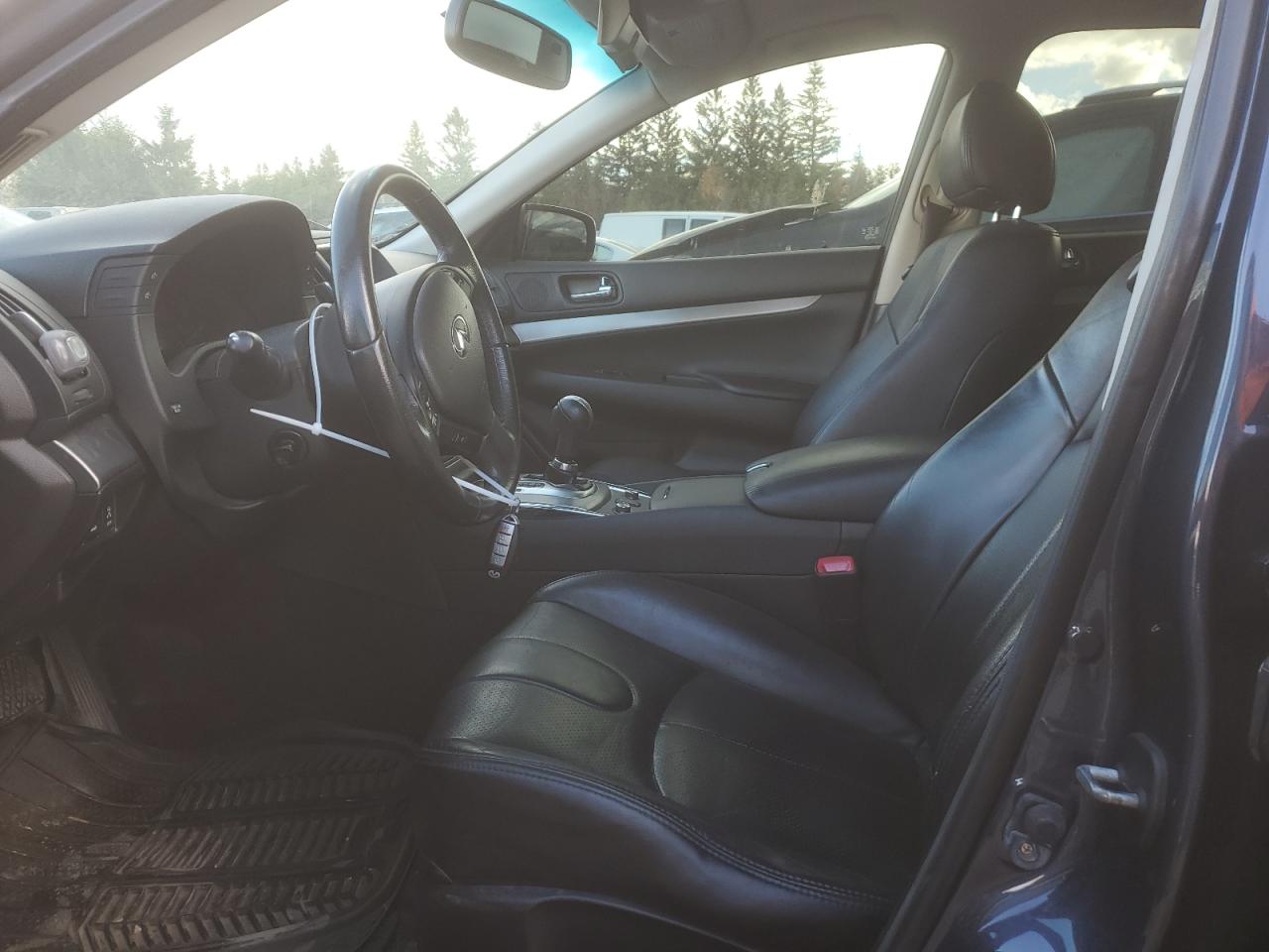 2013 Infiniti G - Image 7