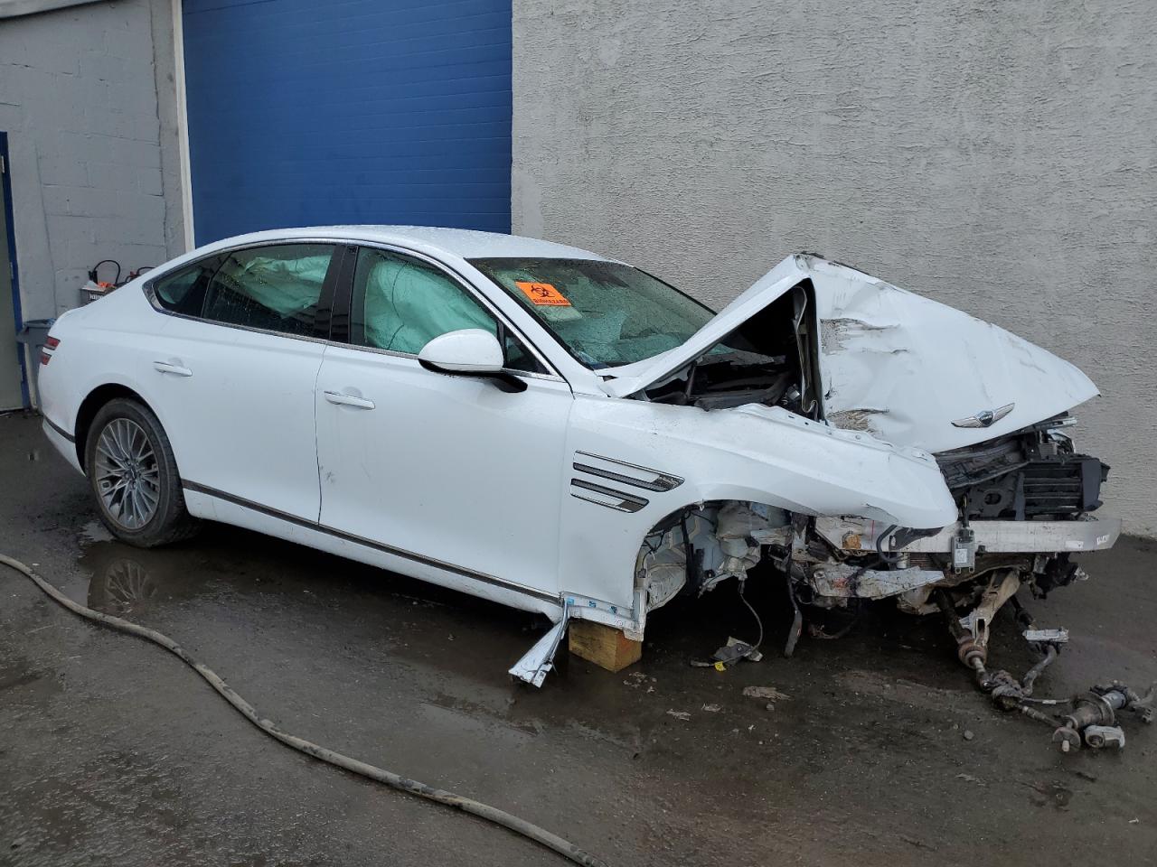 2023 Genesis G80 - Image 4