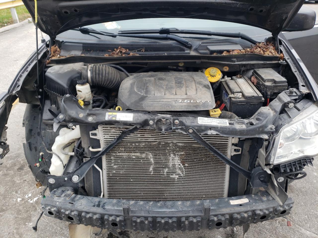 2018 Dodge Caravan - Image 12