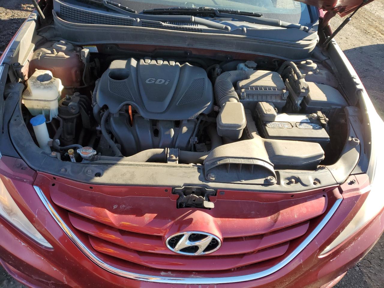2011 Hyundai Sonata - Image 11