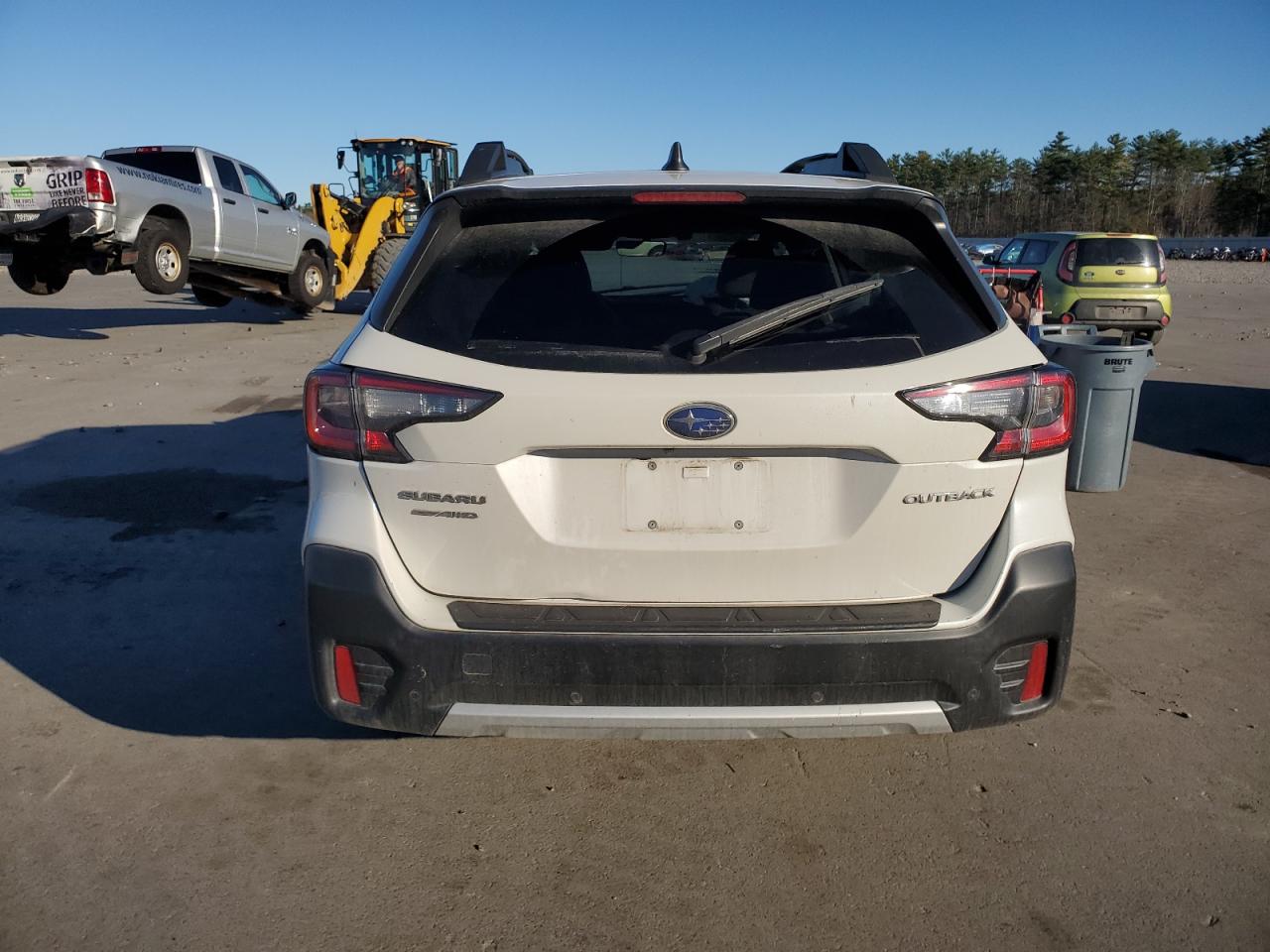2020 Subaru Outback - Image 6