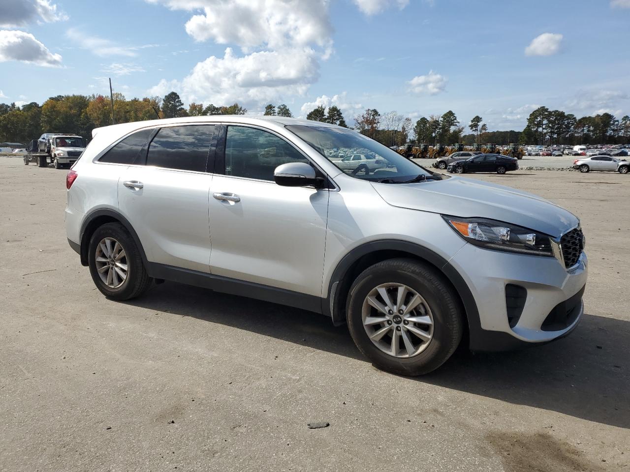2019 Kia Sorento - Image 4