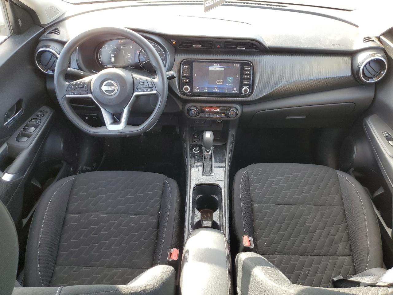2022 Nissan Kicks - Image 8