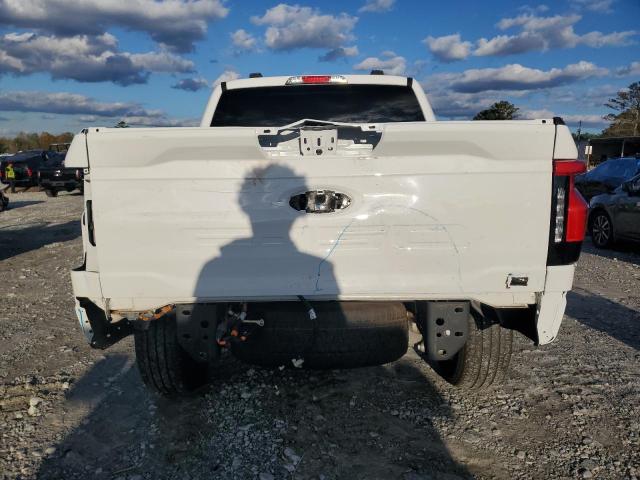  FORD F150 LIGHT 2022 Белы