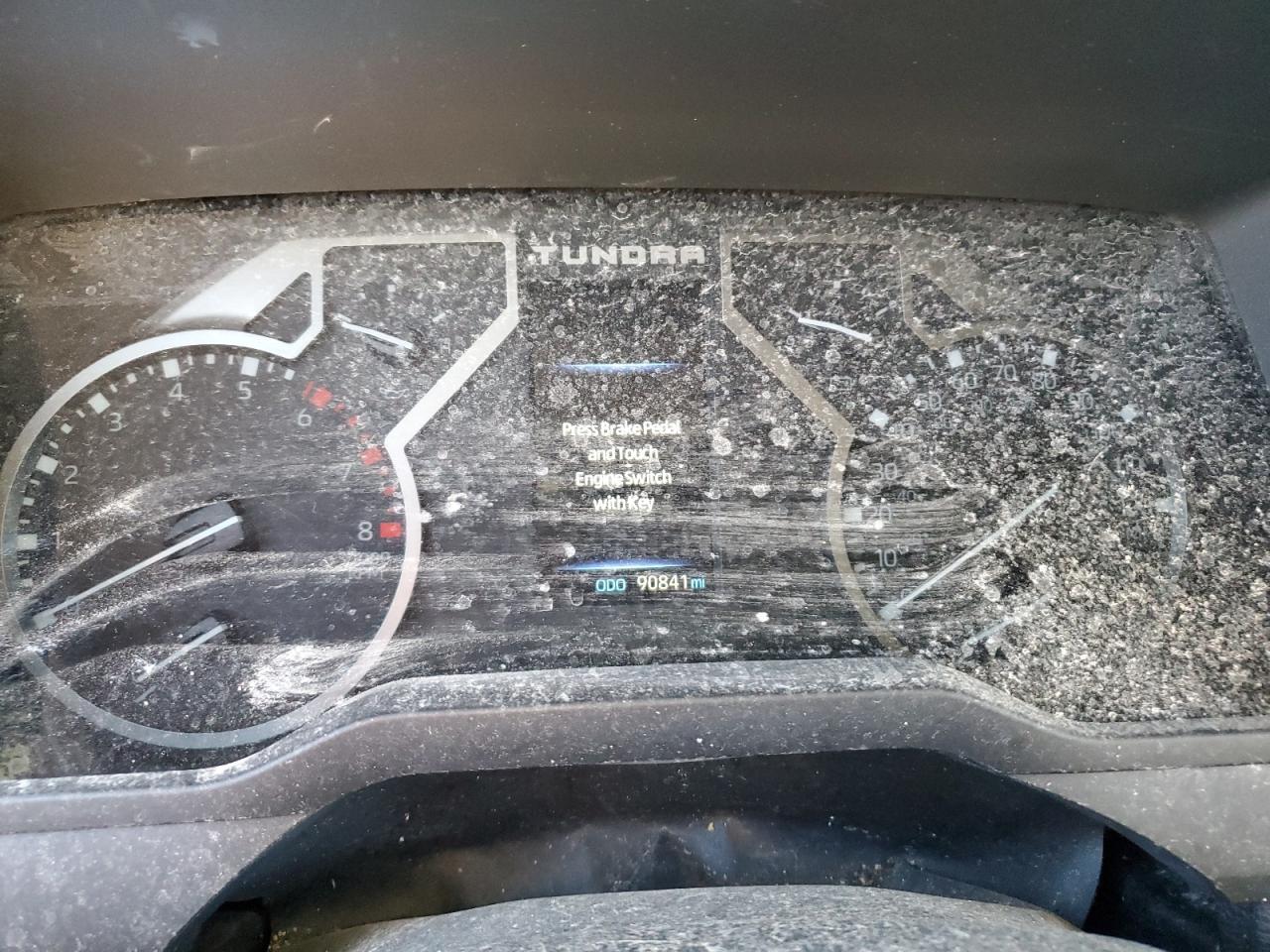 2022 Toyota Tundra - Image 9