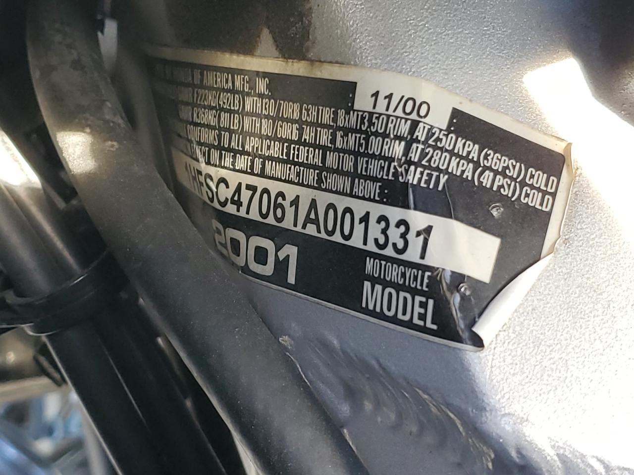 2001 Honda Gl1800 VIN: 1HFSC47061A001331 Lot: 80002614