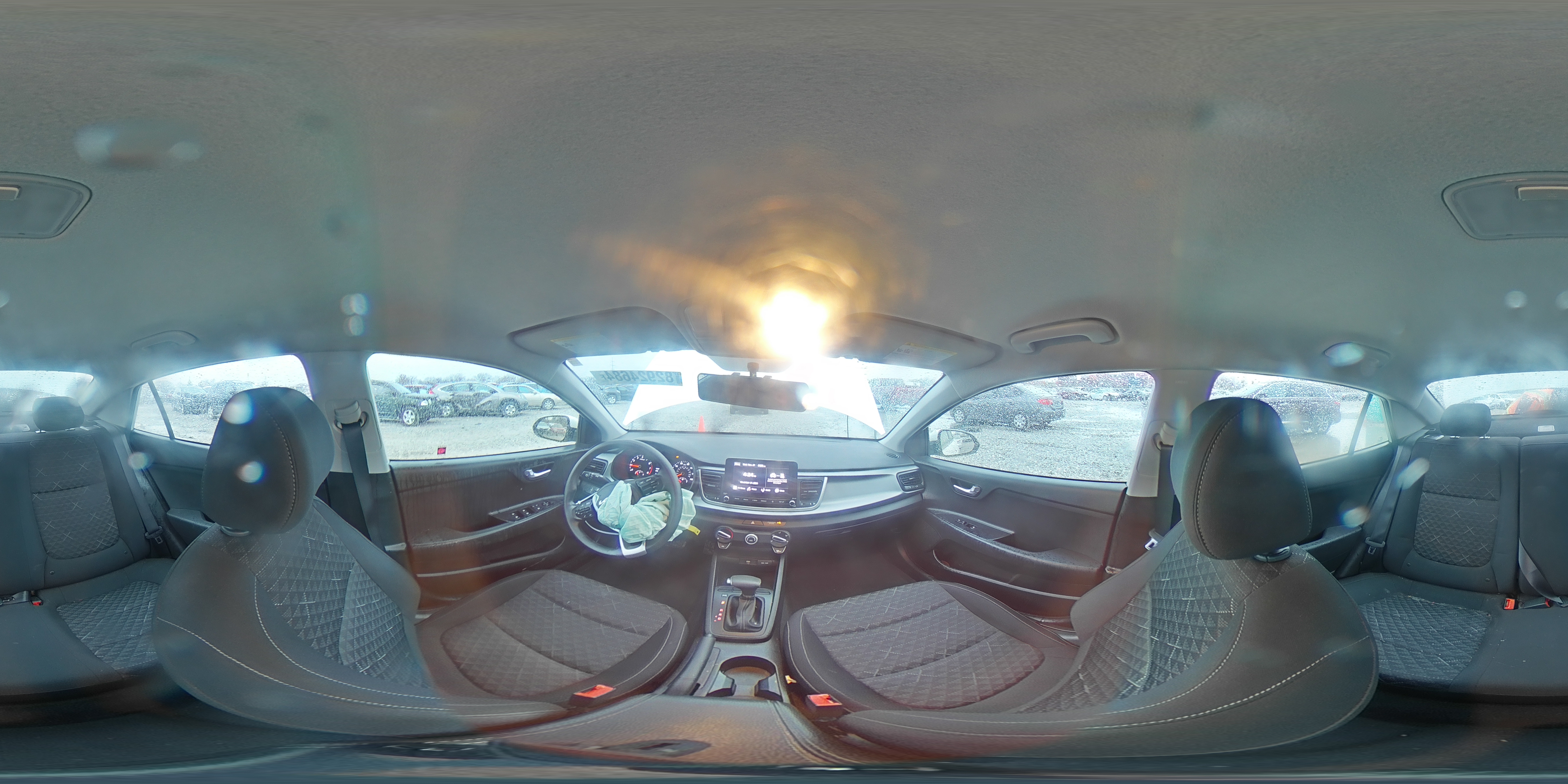 2023 Kia Rio - Image 12