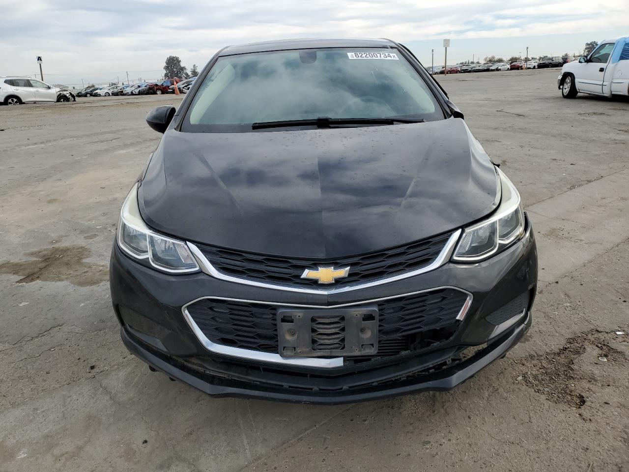 2018 Chevrolet Cruze - Image 5