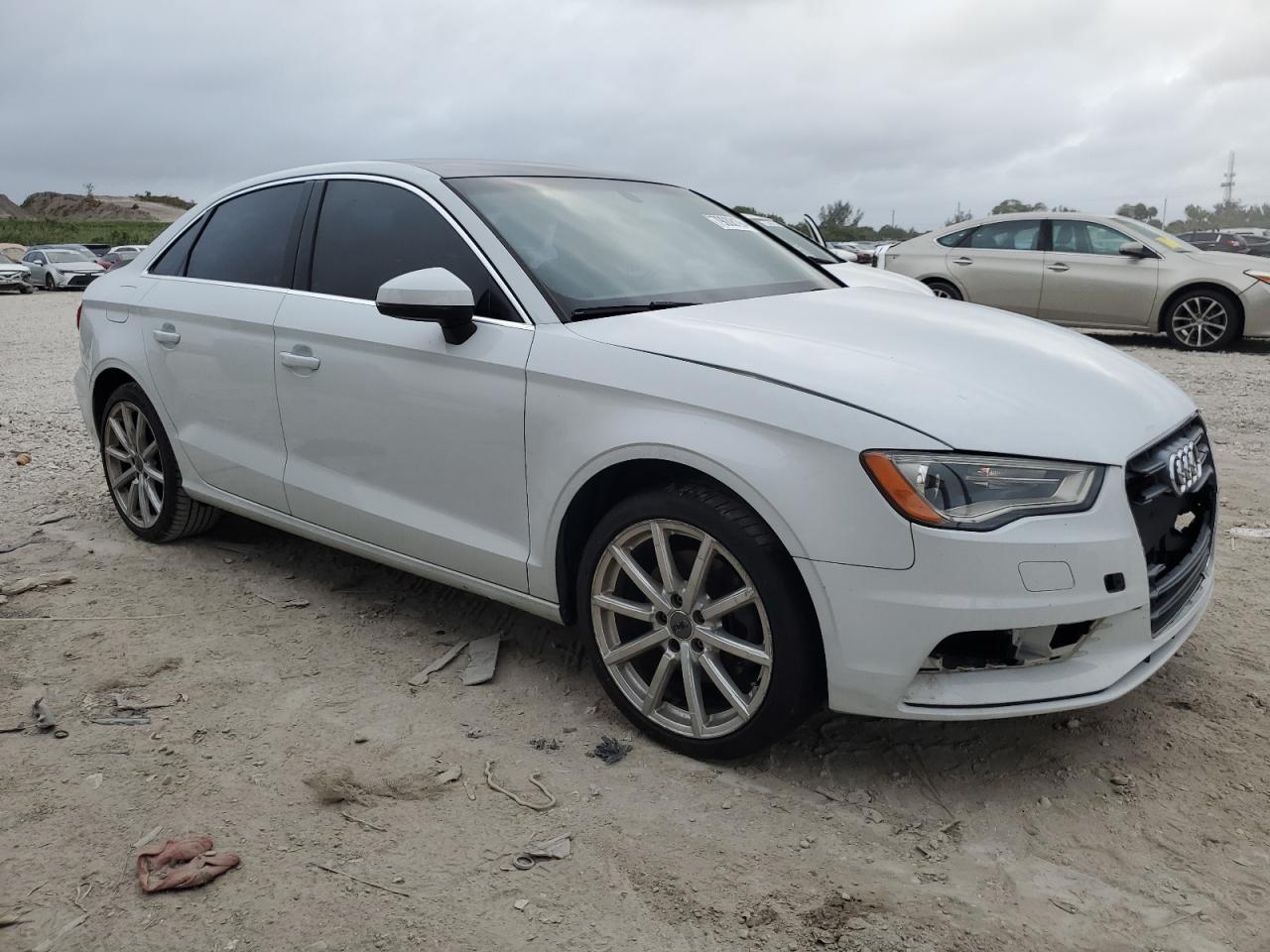 2015 Audi A3 - Image 4