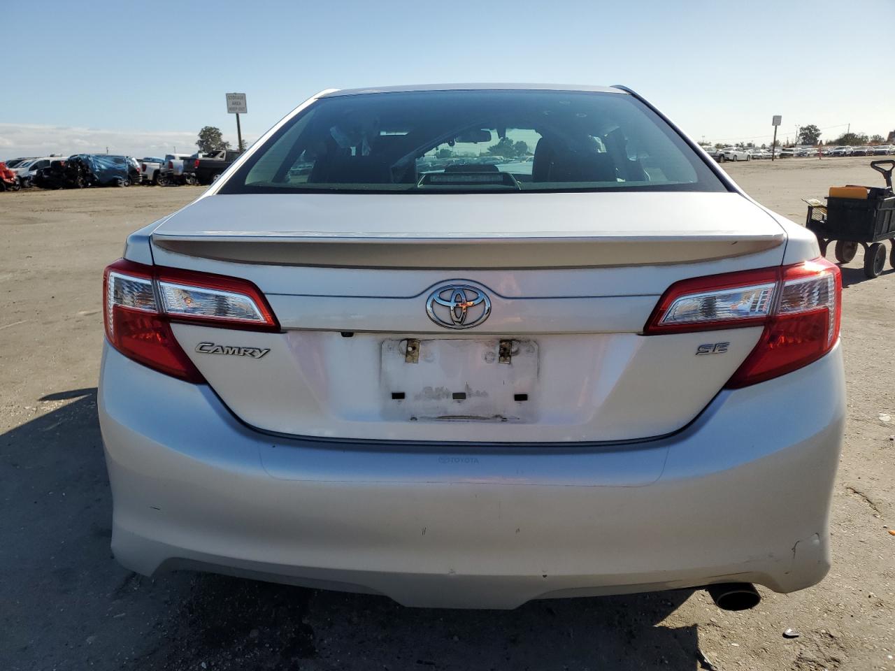2014 Toyota Camry - Image 6