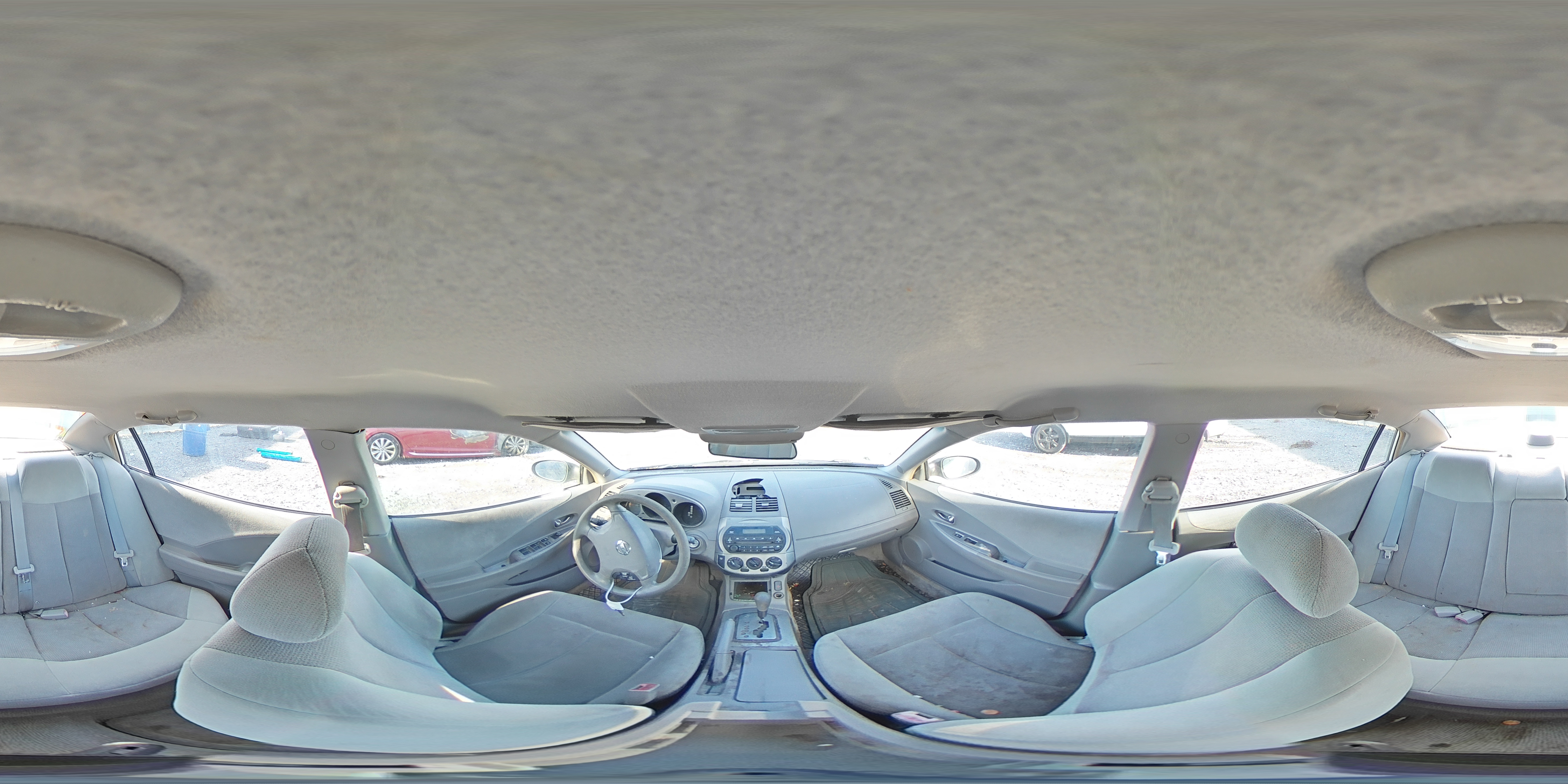 2004 Nissan Altima - Image 13