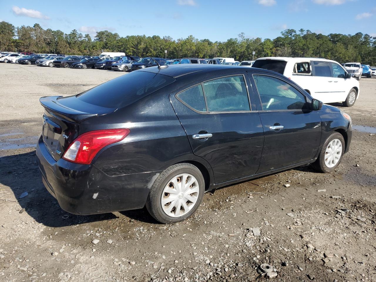 VIN 3N1CN7AP5FL924127 2015 NISSAN VERSA no.3