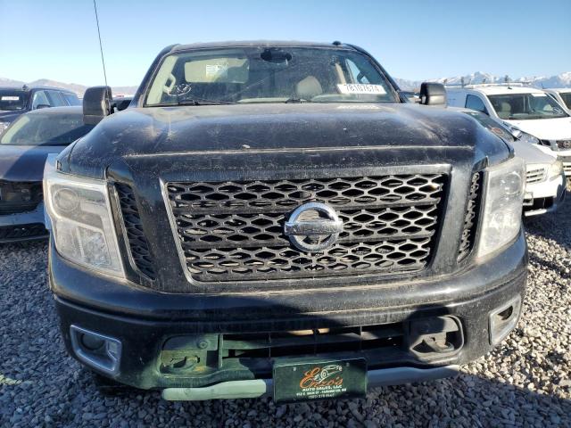 2017 NISSAN TITAN SV